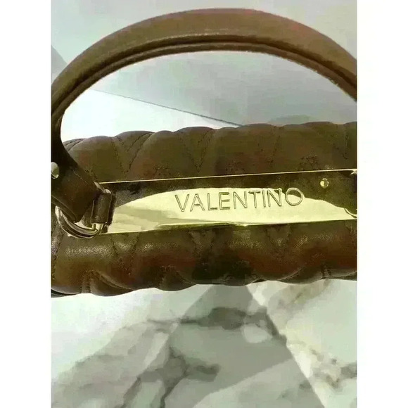 Valentino by Mario Valentino Tan Quilted Handbag - Good Condition with Dustbag - Picture 8 of 8